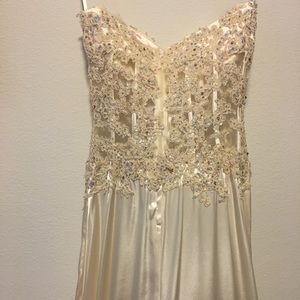 Bridesmaid dress/Prom dress